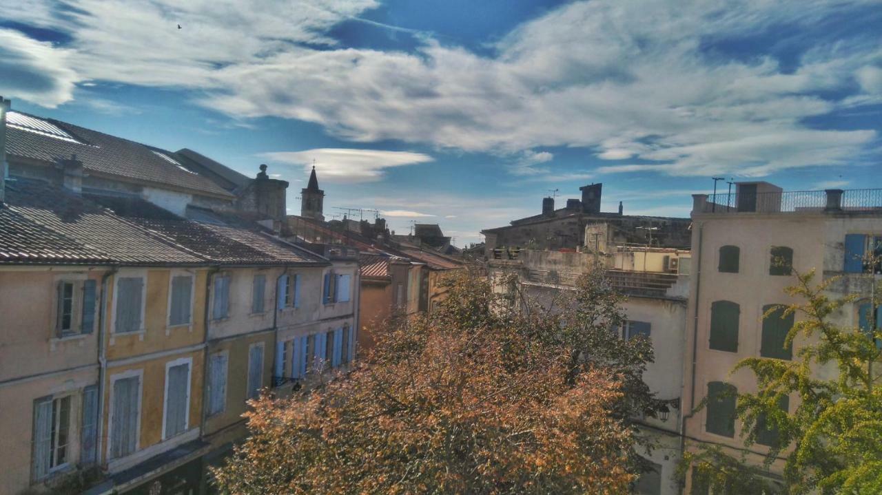 Place De La Roquette, Centre Historique آرْلْ المظهر الخارجي الصورة