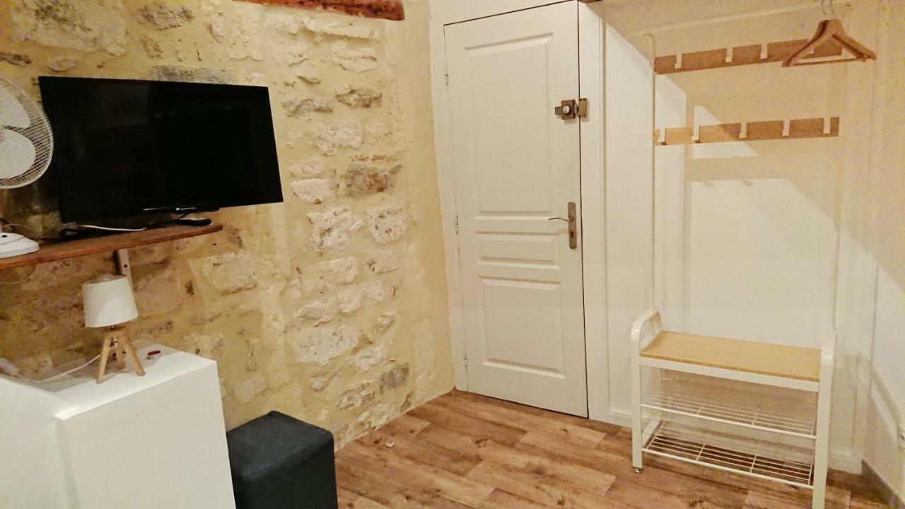 Place De La Roquette, Centre Historique آرْلْ المظهر الخارجي الصورة